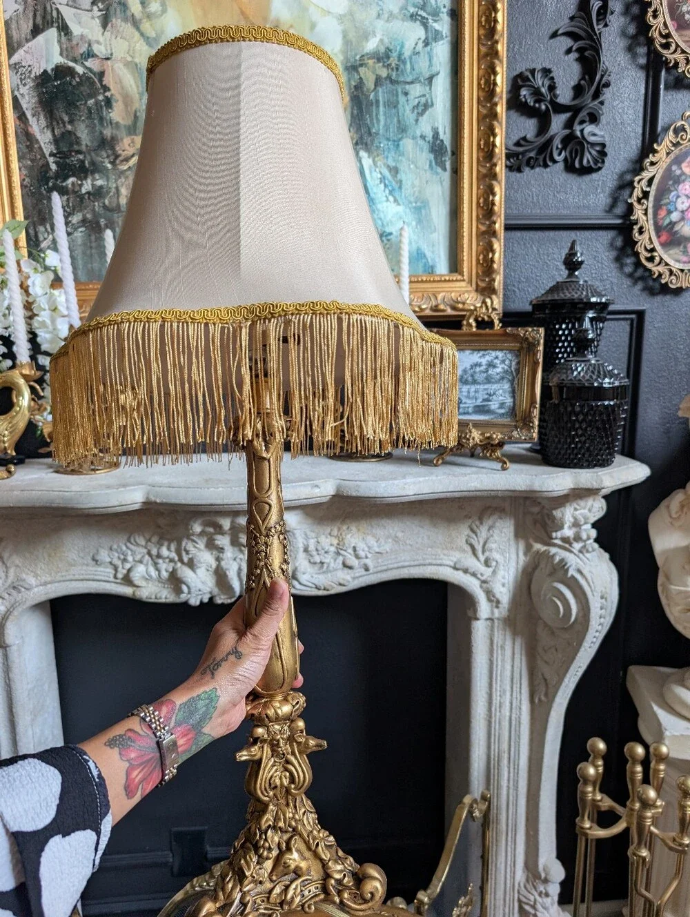Vintage Ornate Gold Baroque Revival, Animal Figural motifs, Table Accent Lamp